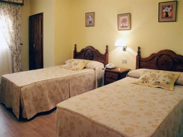 Hotel Victoria Zafra Εξωτερικό φωτογραφία